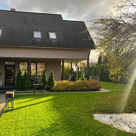 Family House Apartments Salacgrīva Zewnętrze zdjęcie